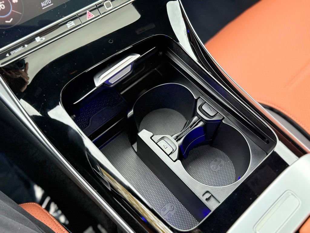 Used 2024 Mercedes-Benz C 300 Sedan image 37