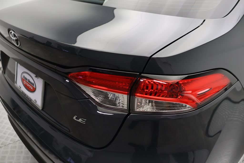 Certified 2024 Toyota Corolla LE FWD image 9