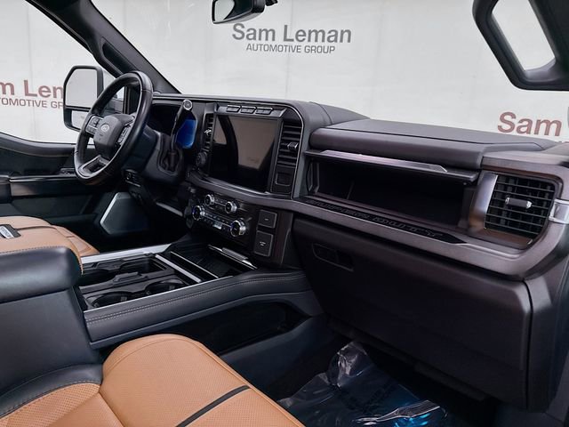 Used 2023 Ford F350 Platinum w/ Tremor Off-Road Package image 31