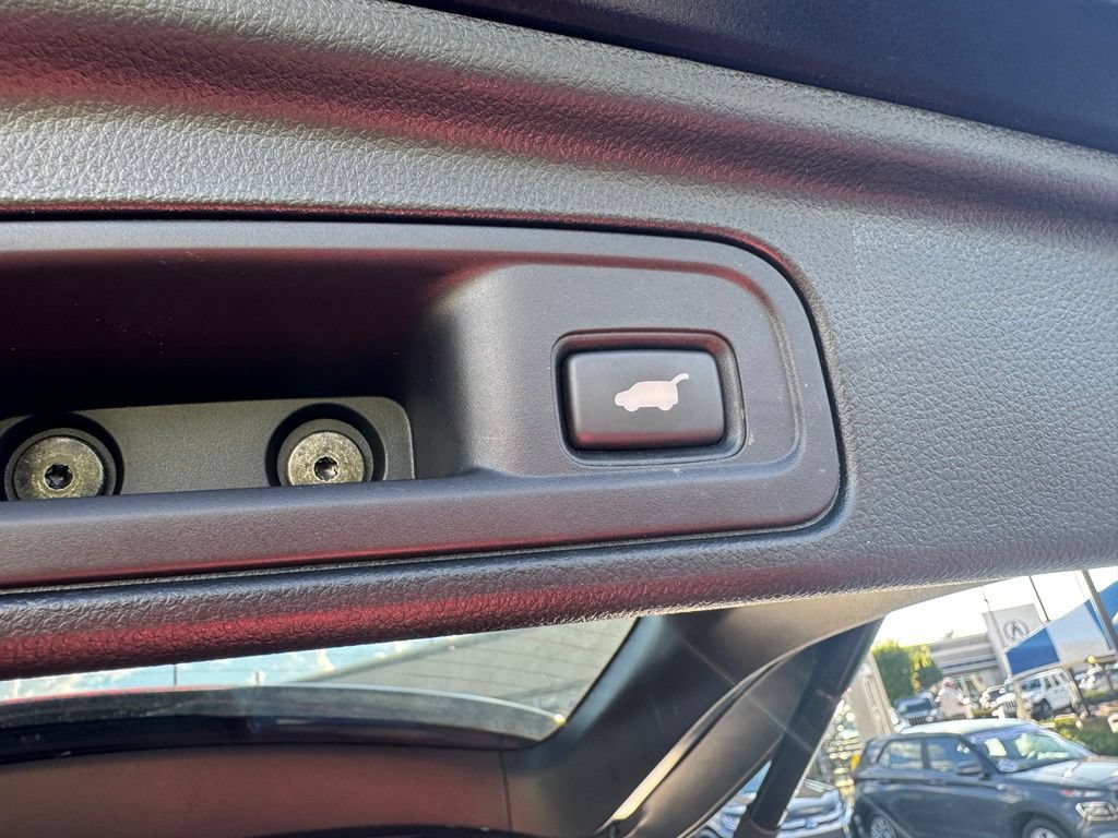 Used 2022 Honda Pilot Black Edition image 9