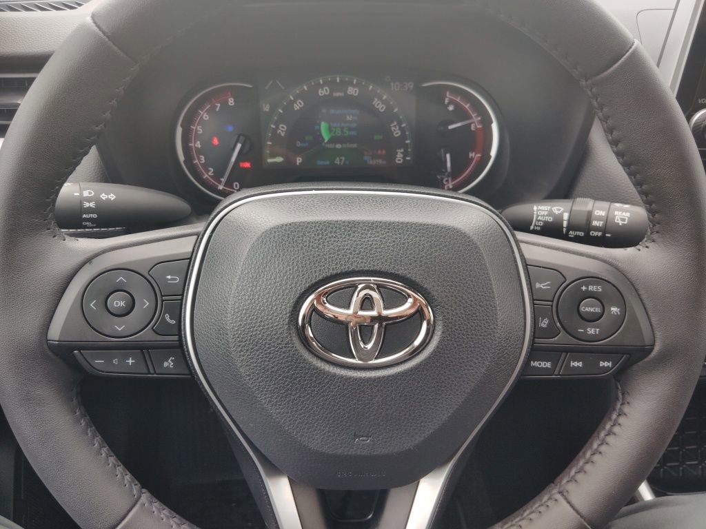 Certified 2023 Toyota RAV4 XLE w/ Convenience Package image 23