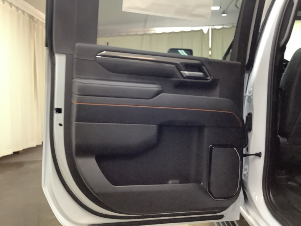 New 2026 GMC Sierra 2500 AT4 w/ AT4 Premium Plus Package image 15