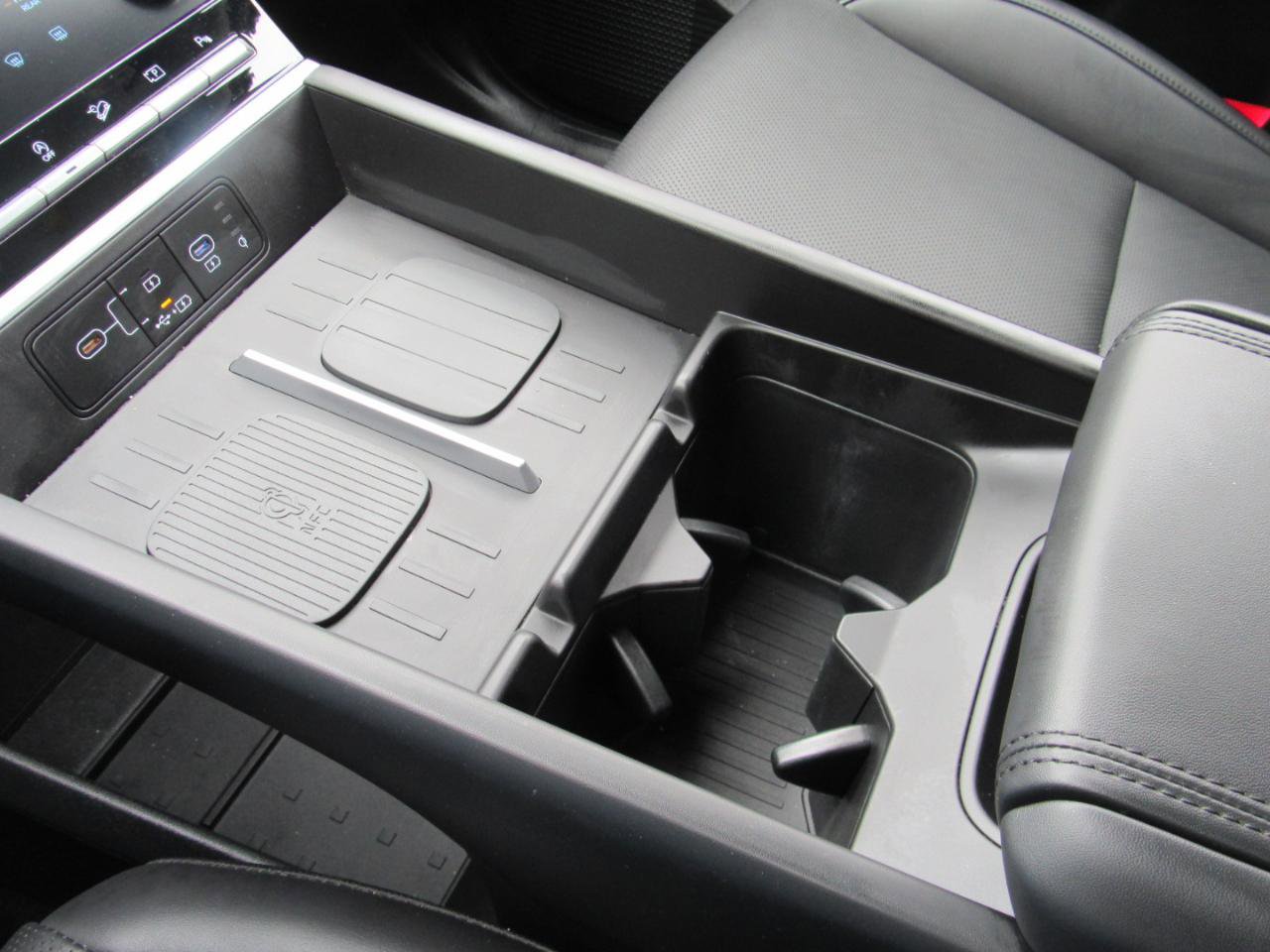 Used 2026 Hyundai Santa Fe SEL AWD/4WD image 7