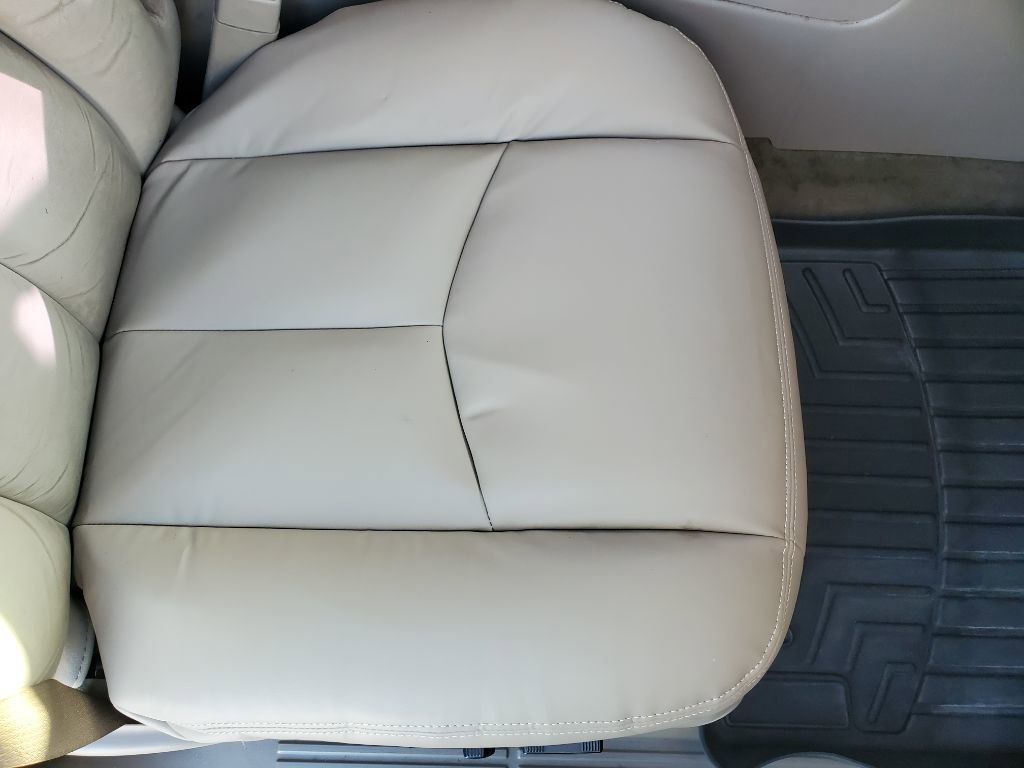 Used 2006 Chevrolet Avalanche Z71 w/ Sun And Sound Package image 40