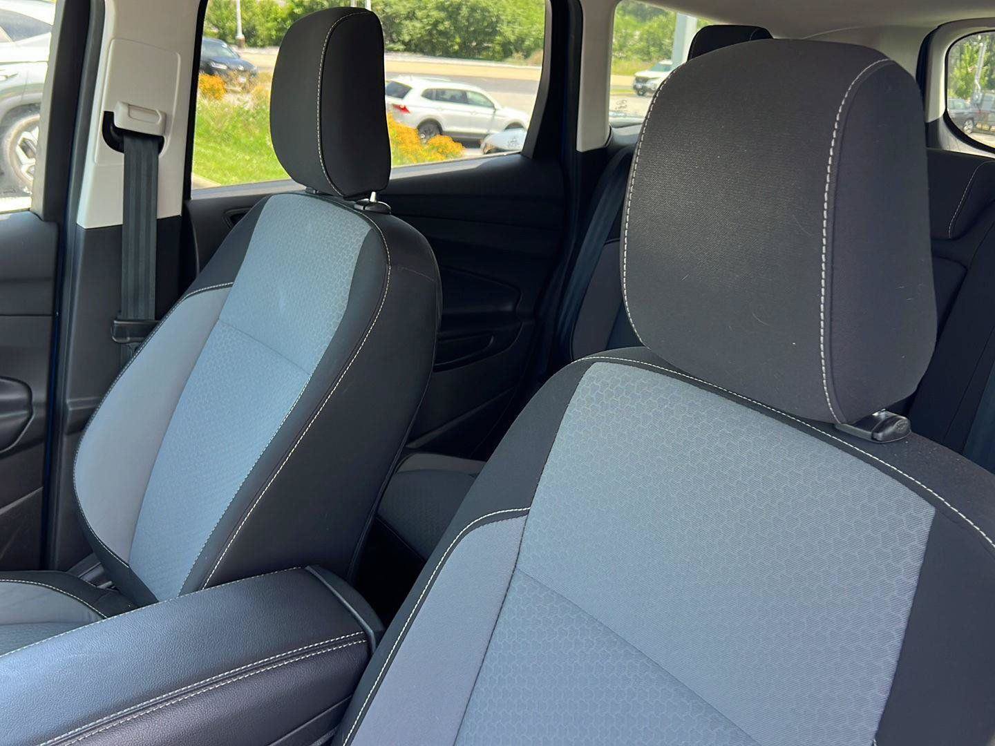 Used 2019 Ford Escape SE AWD/4WD image 10