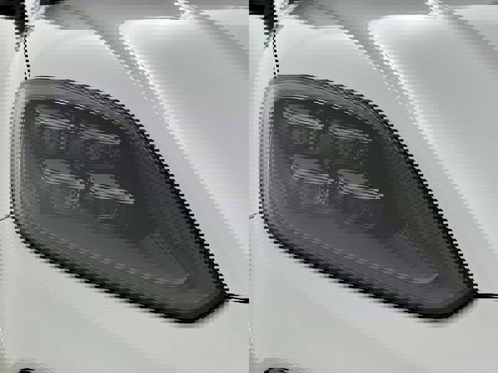 New 2025 Porsche Cayenne Turbo image 28