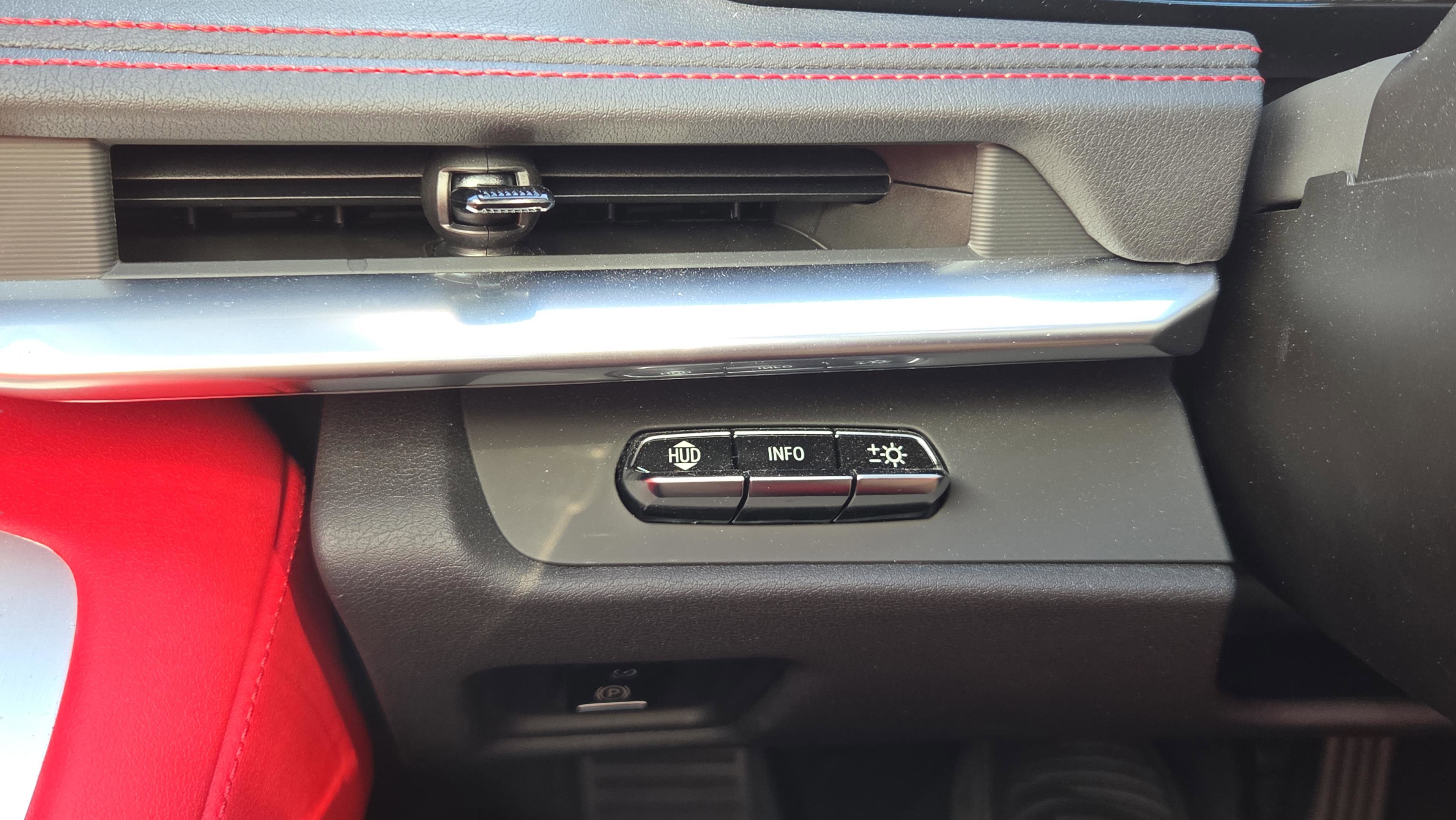 Used 2022 Chevrolet Corvette Stingray Preferred Cpe w/ Z51 Performance Package image 24