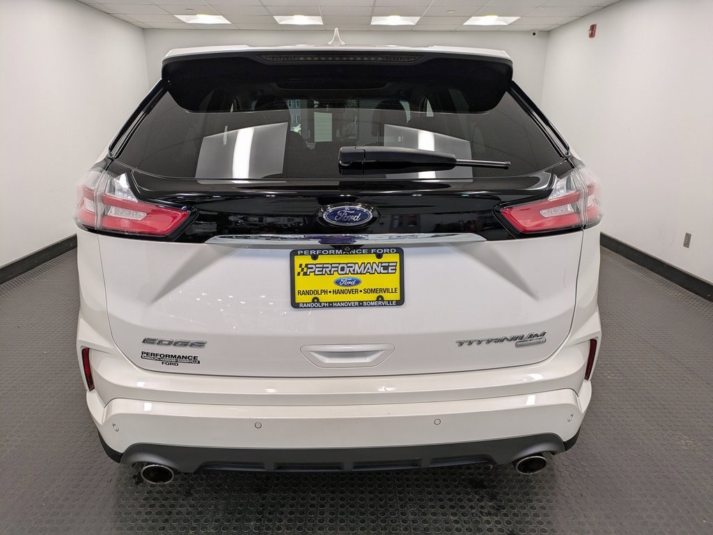 Used 2019 Ford Edge Titanium w/ Equipment Group 301A image 5