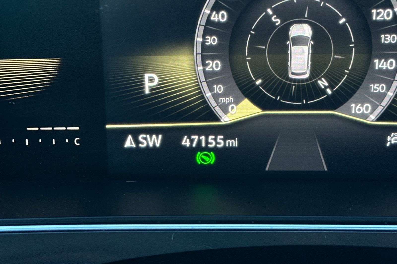 Certified 2022 Volkswagen Tiguan SE R-Line image 27