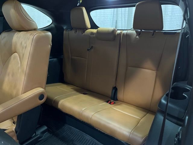 Certified 2020 Toyota Highlander Platinum image 11