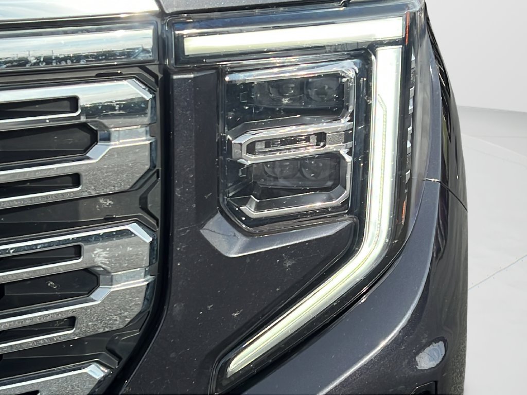 Used 2022 GMC Sierra 1500 Denali w/ Denali Reserve Package RWD image 25