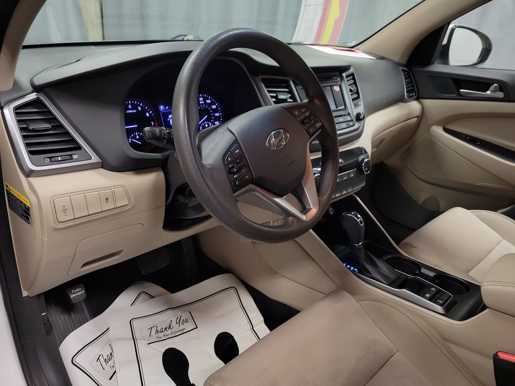 Used 2017 Hyundai Tucson SE image 14