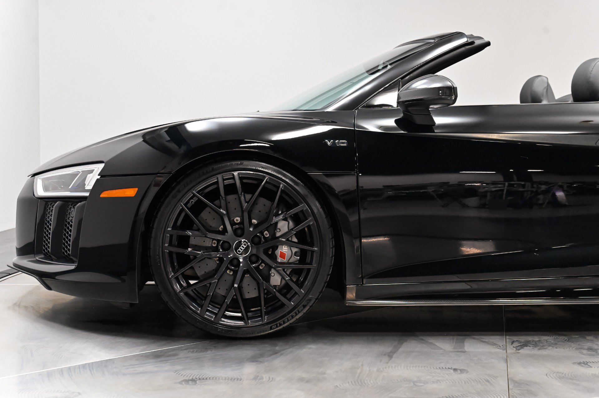 Used 2018 Audi R8 V10 plus AWD/4WD image 27
