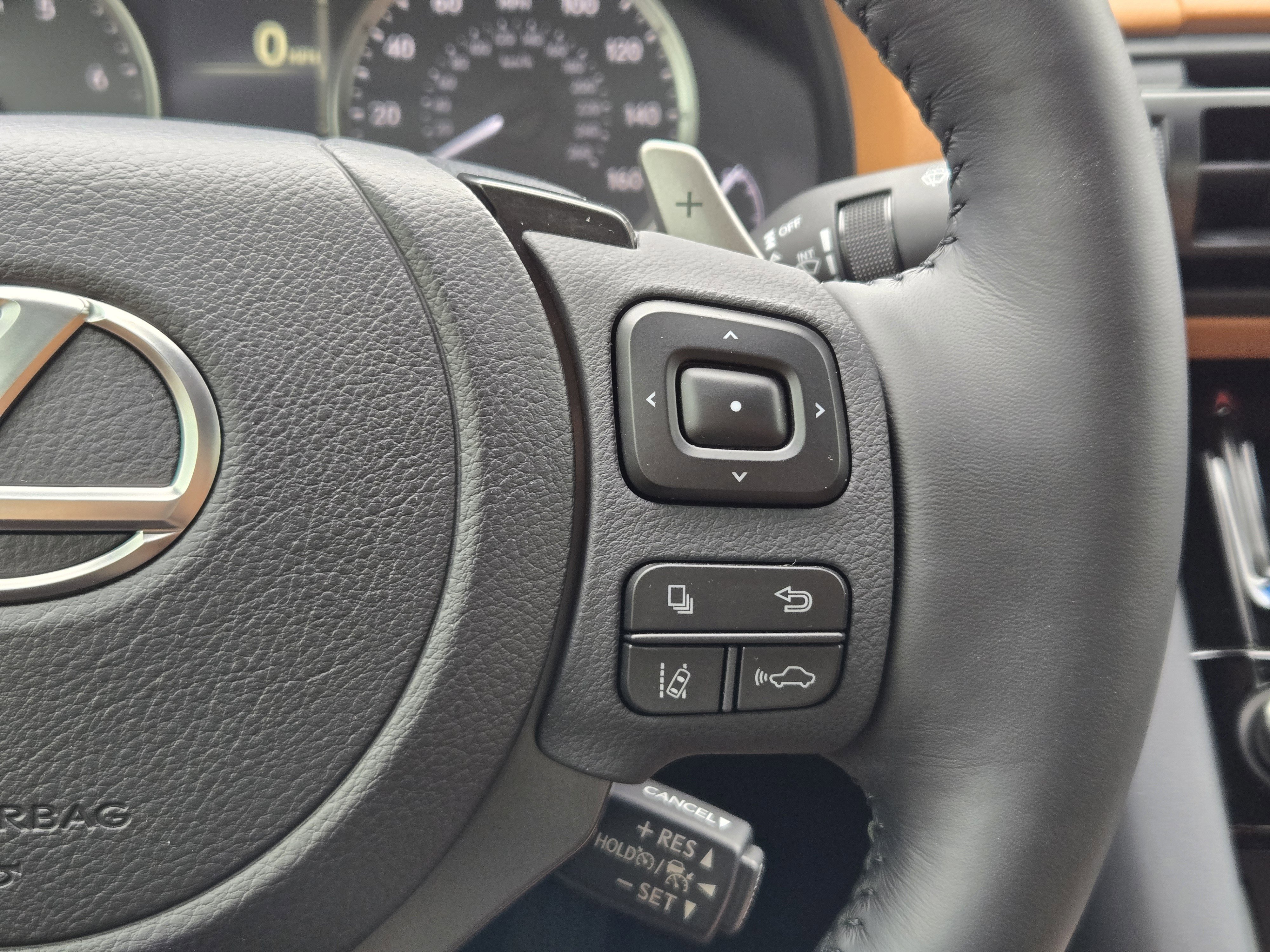 Used 2025 Lexus IS 350 F Sport w/ Accessory Package 2 image 30