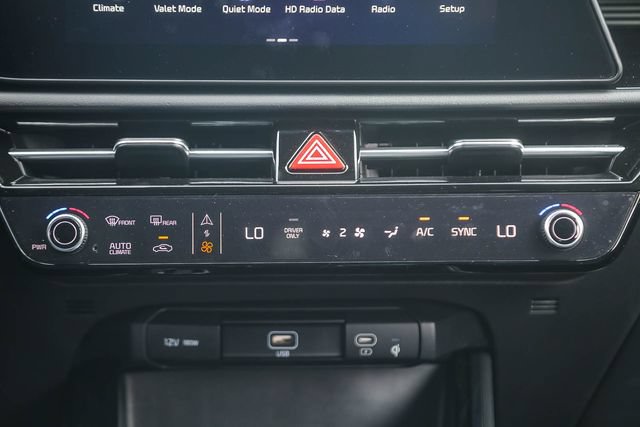 New 2026 Kia Niro EX FWD image 6