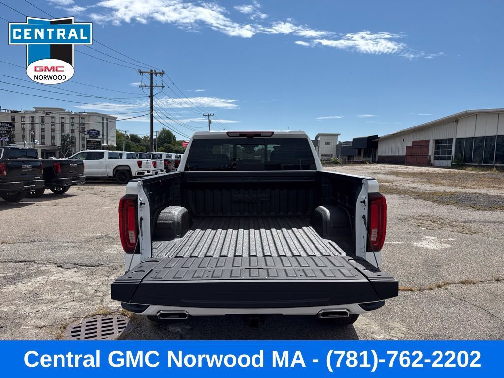 New 2026 GMC Sierra 1500 AT4 w/ Technology Package AWD/4WD image 11