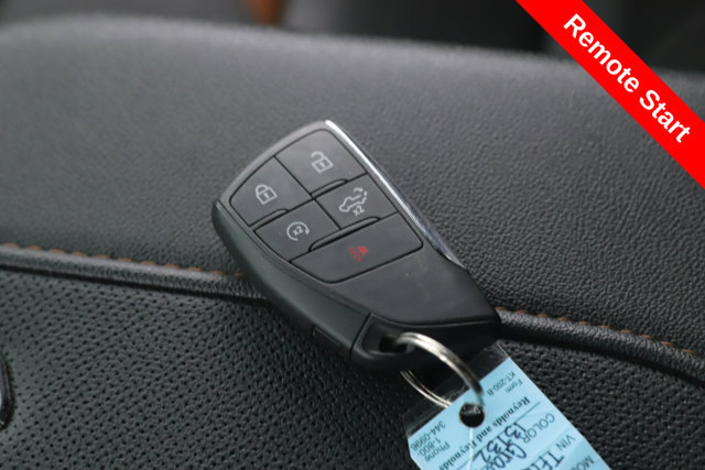 Used 2026 GMC Sierra 2500 AT4 w/ Technology Package AWD/4WD image 3