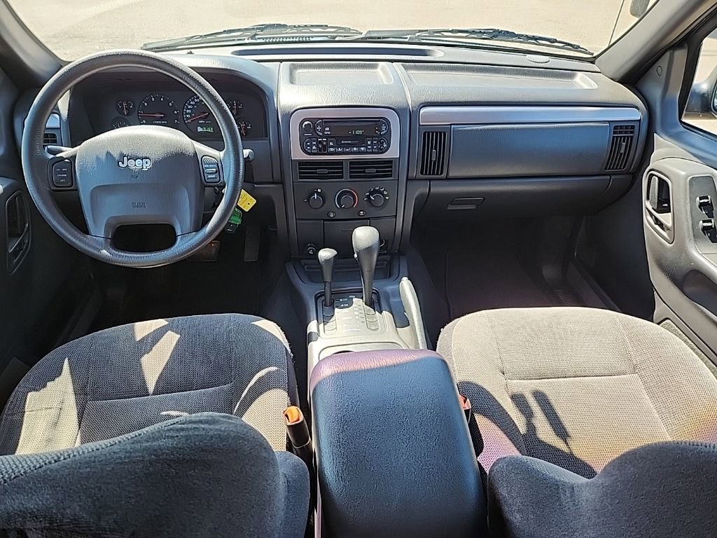 Used 2001 Jeep Grand Cherokee Laredo AWD/4WD image 29