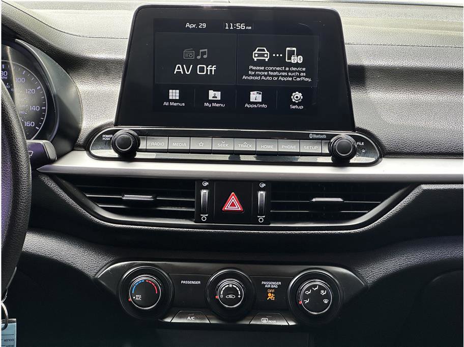 Used 2020 Kia Forte LXS FWD image 19