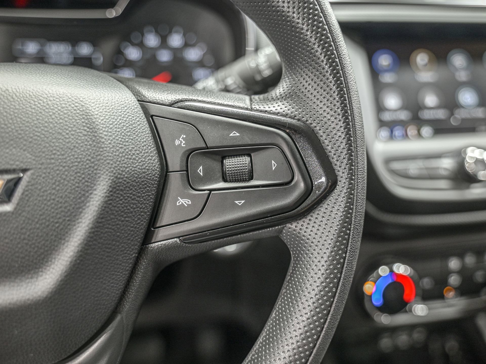 Used 2023 Chevrolet TrailBlazer LT image 20