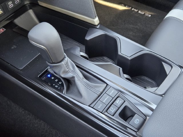 New 2026 Toyota Camry SE w/ Convenience Package FWD image 19
