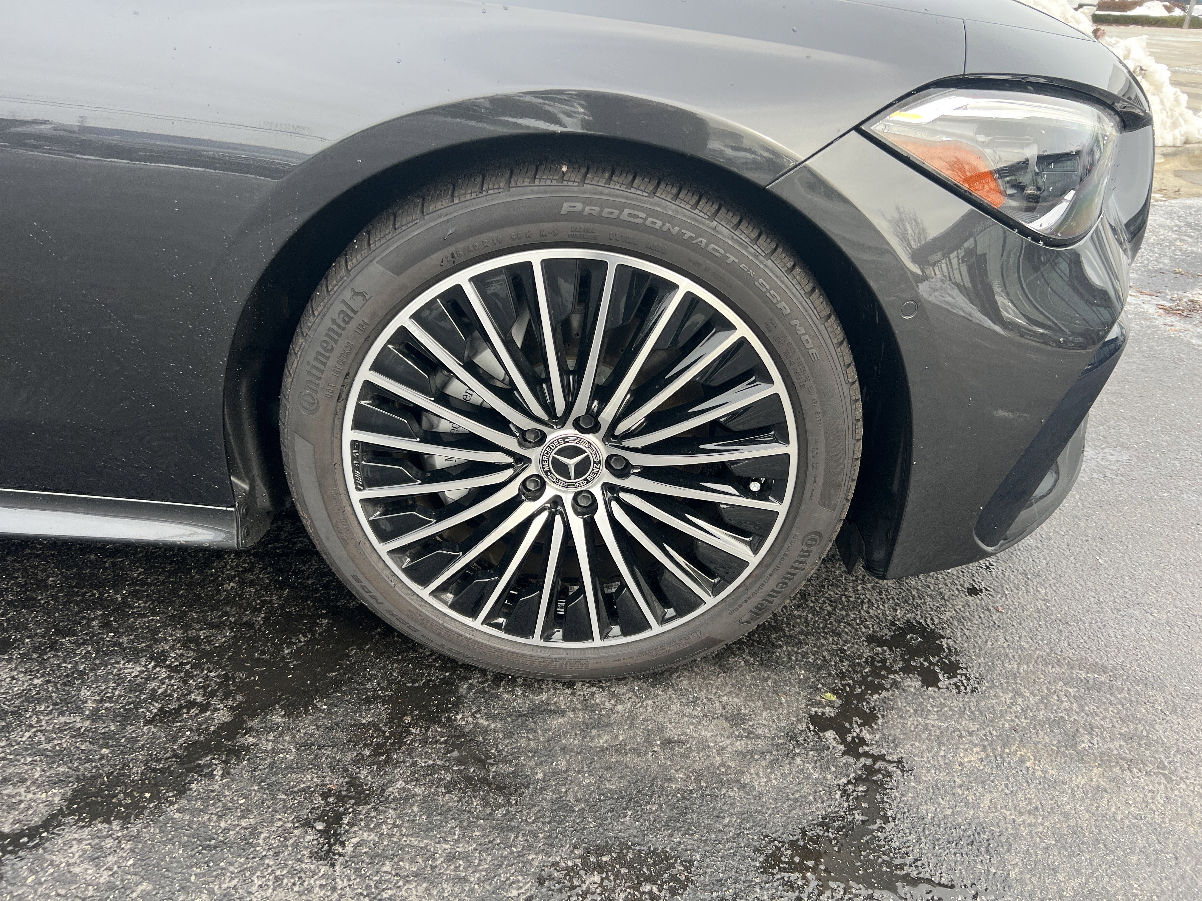 Certified 2024 Mercedes-Benz CLE 300 4MATIC Coupe image 13