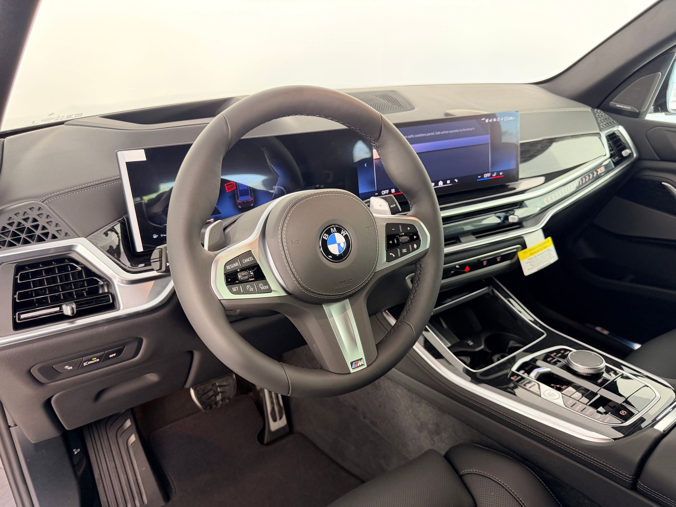 New 2026 BMW X5 xDrive40i w/ M Sport Package AWD/4WD image 4