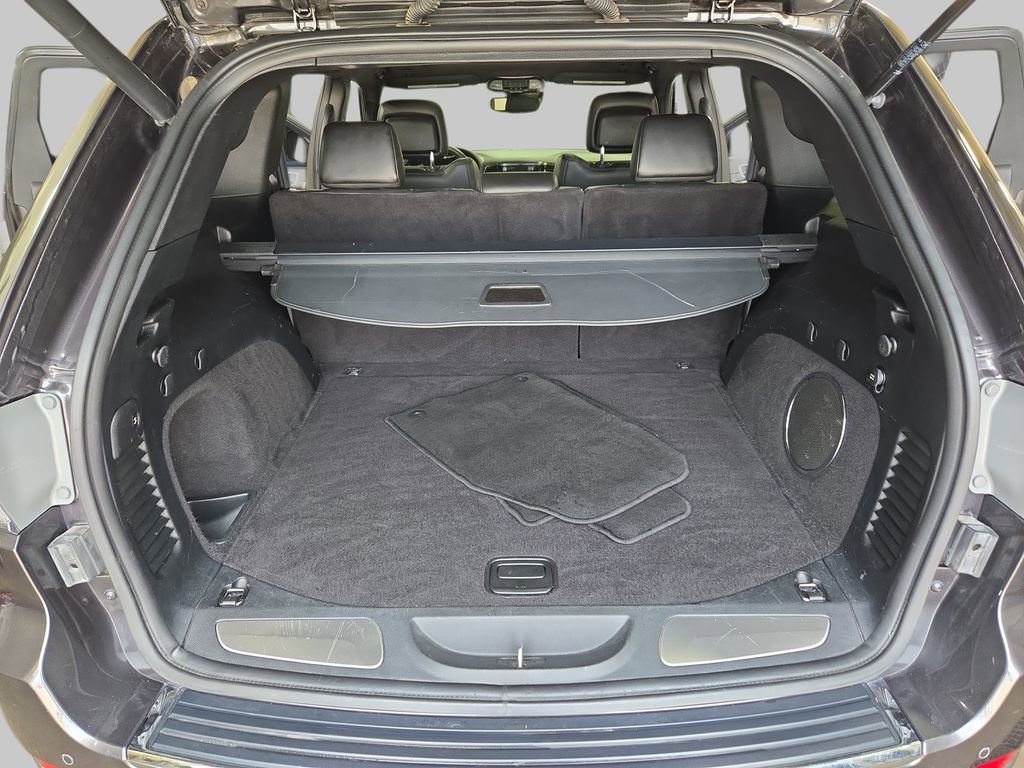 Used 2019 Jeep Grand Cherokee Limited w/ Luxury Group II AWD/4WD image 15