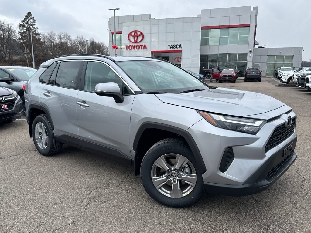 New 2025 Toyota RAV4 XLE
