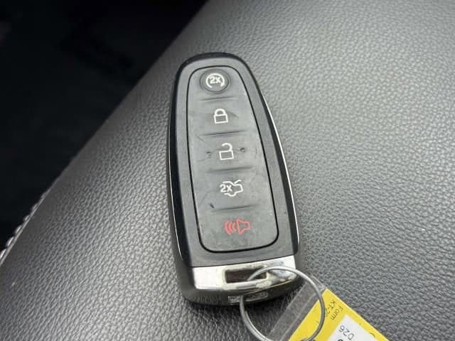Used 2019 Ford Escape SEL AWD/4WD image 29
