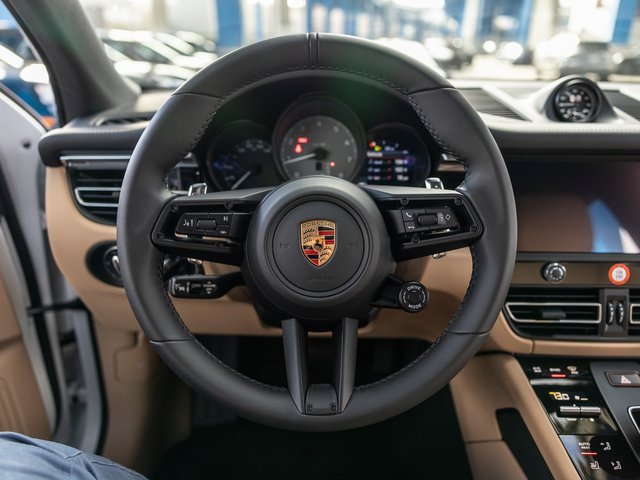 New 2026 Porsche Macan S image 6