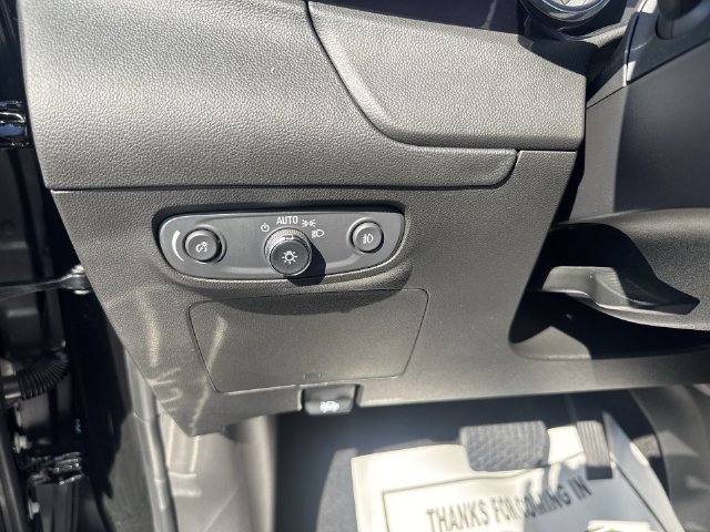 Certified 2023 Buick Encore GX Select w/ Sport Touring Package FWD image 17