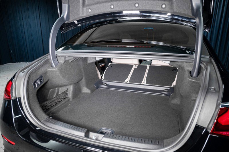 New 2026 Mercedes-Benz E 350 Sedan image 7