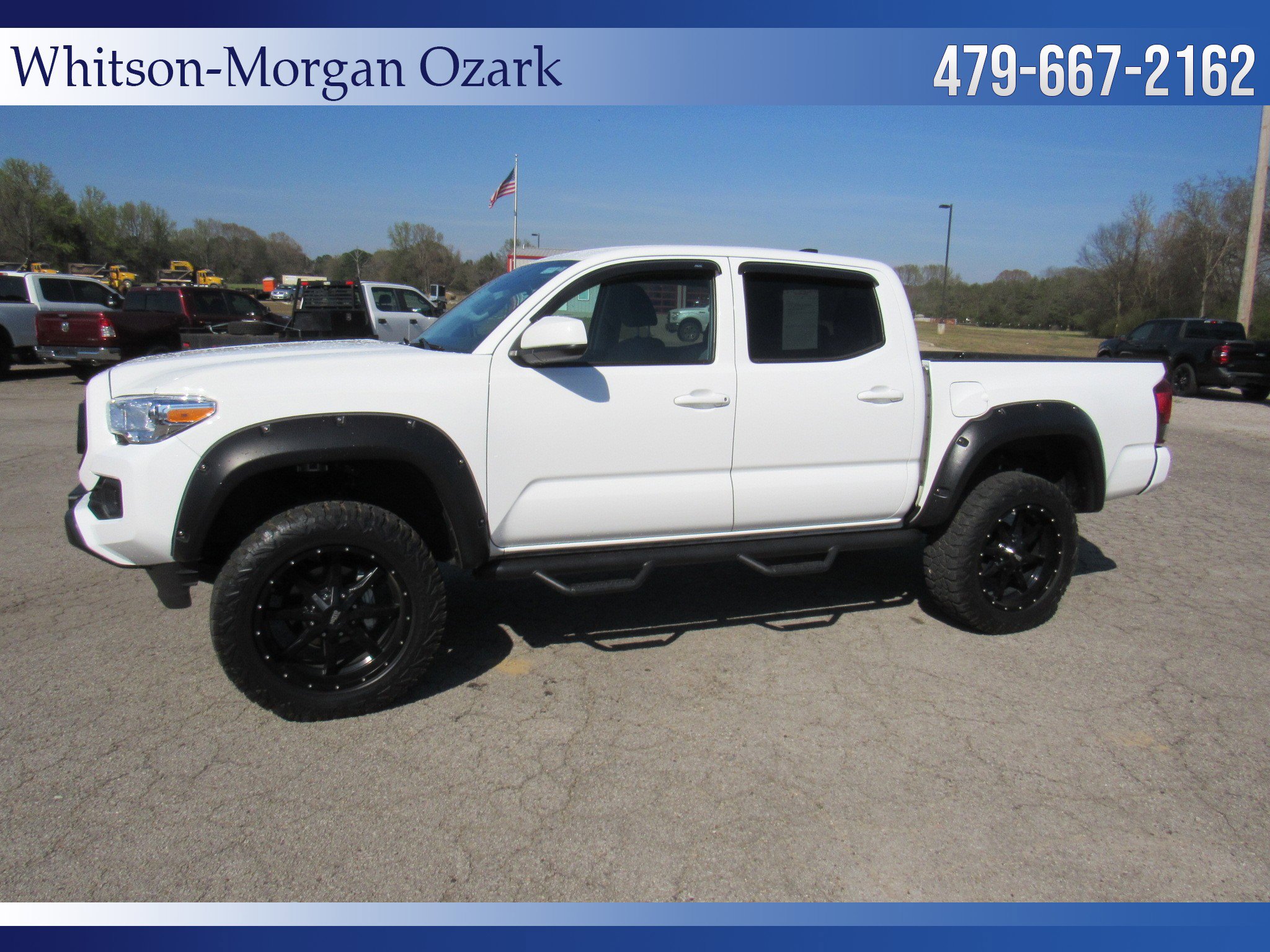 Used 2022 Toyota Tacoma SR AWD/4WD image 5