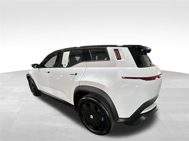 Used 2023 Fisker Ocean Extreme image 7