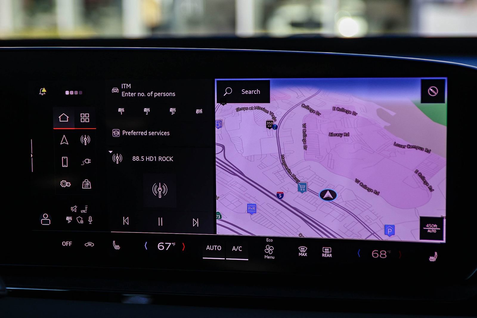 Certified 2025 Audi Q6 e-tron Premium w/ Convenience Package image 15