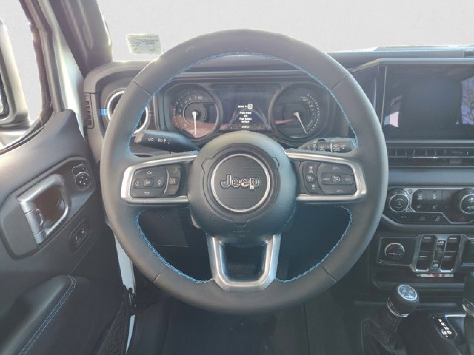 Used 2024 Jeep Wrangler High Altitude image 16
