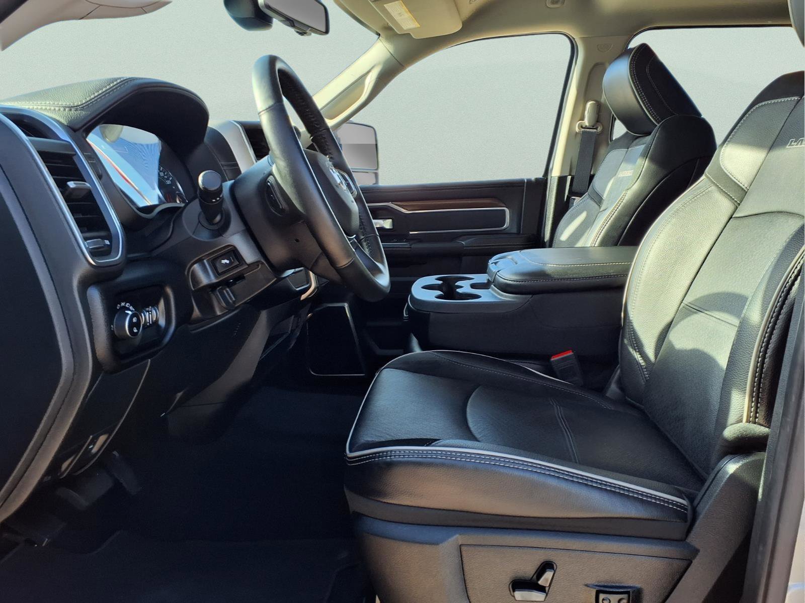 Used 2024 RAM 2500 Laramie image 11