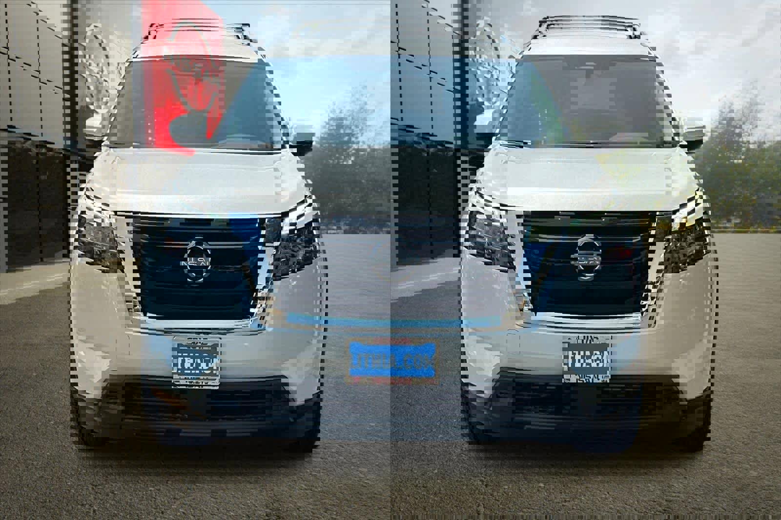 New 2025 Nissan Pathfinder SV image 11