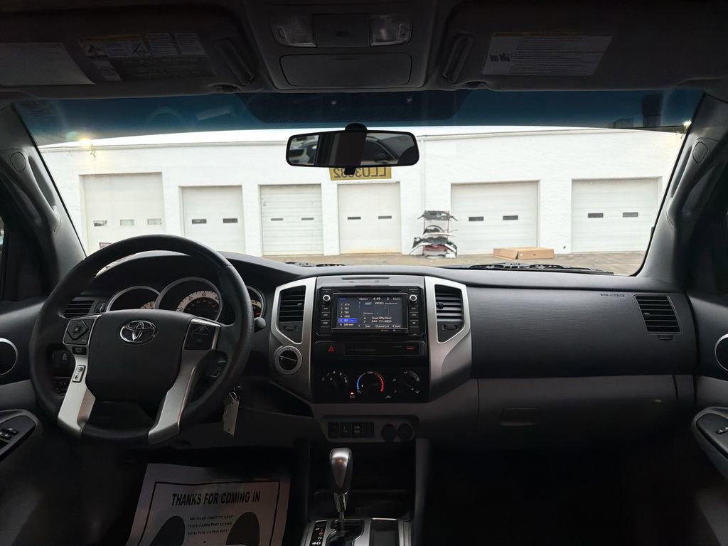 Used 2015 Toyota Tacoma 4x4 Double Cab w/ TRD Off-Road Package image 18