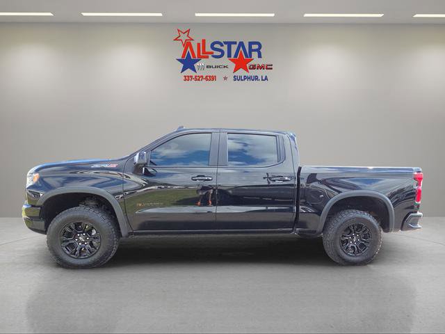 Used 2023 Chevrolet Silverado 1500 ZR2 w/ Technology Package image 4