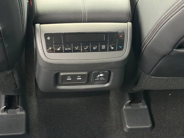 New 2026 Nissan Pathfinder Platinum AWD/4WD image 23