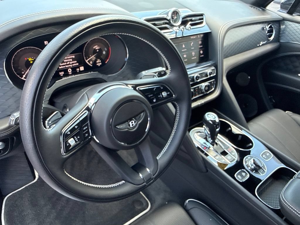 Used 2023 Bentley Bentayga Speed AWD/4WD image 25