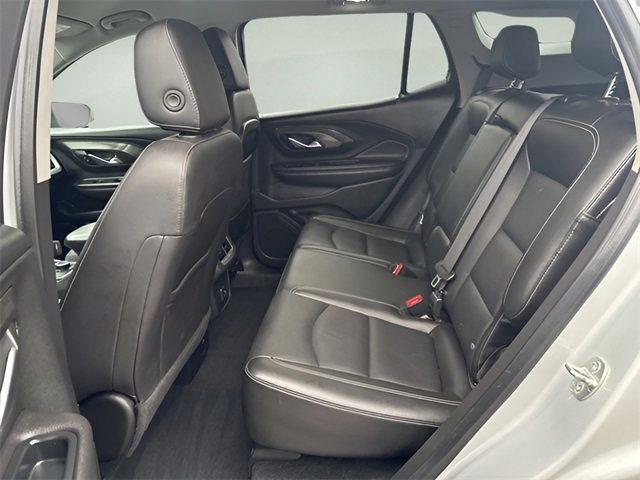 Used 2022 GMC Terrain SLT image 17
