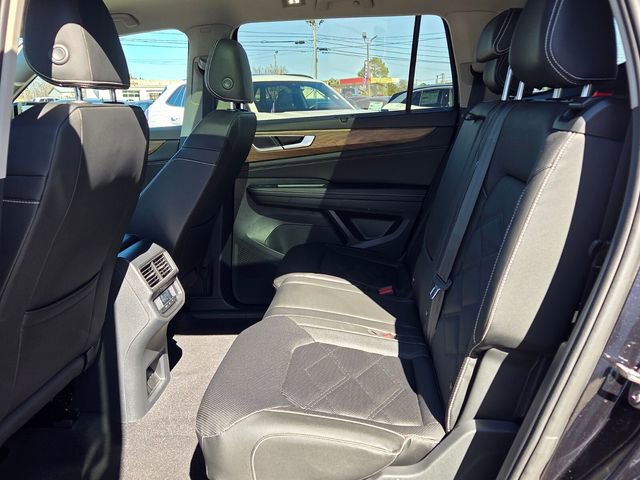 New 2026 Volkswagen Atlas SE FWD image 6