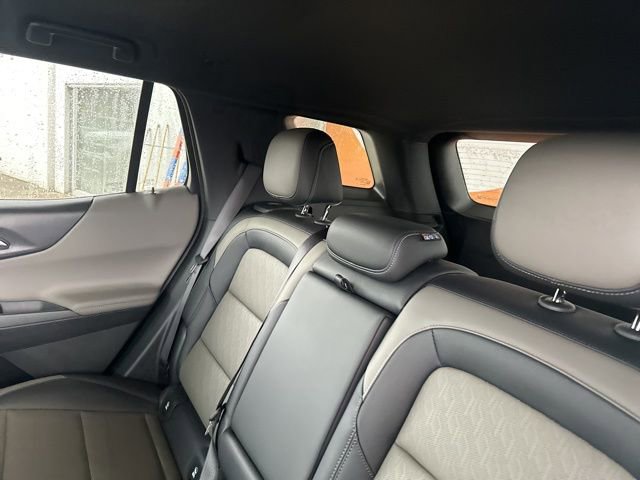 New 2026 Chevrolet Equinox LT w/ Convenience Package II AWD/4WD image 28