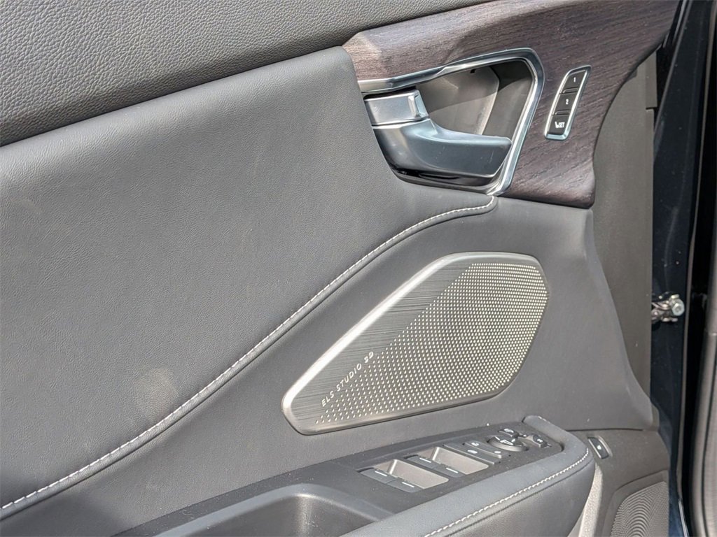 New 2025 Acura RDX SH-AWD w/ Advance Package image 16