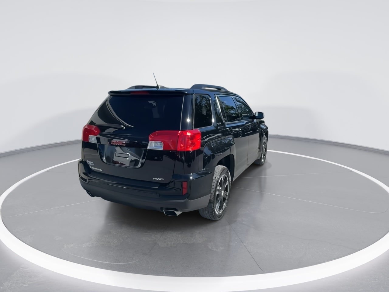 Used 2017 GMC Terrain SLT w/ Nightfall Package AWD/4WD image 18