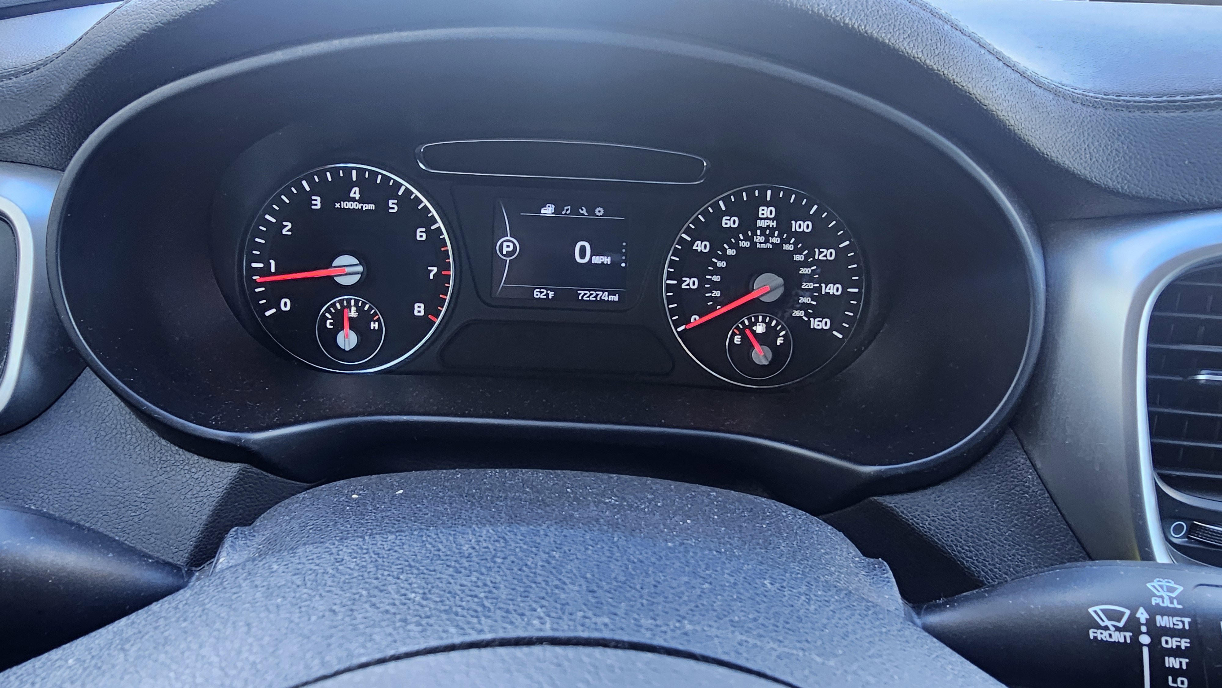 Used 2016 Kia Sorento LX w/ LX Convenience Package image 16