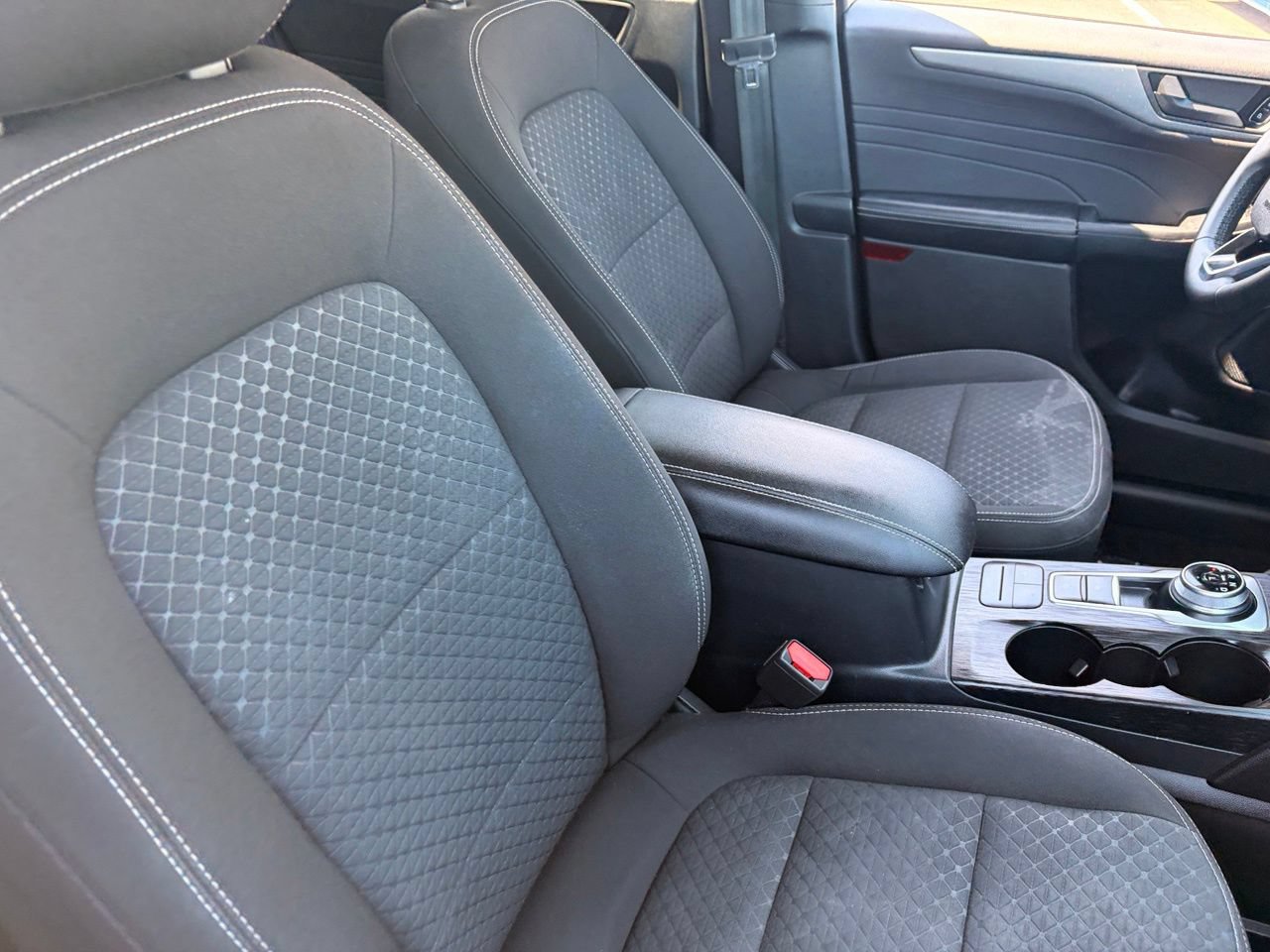 Used 2023 Ford Escape Active FWD image 7